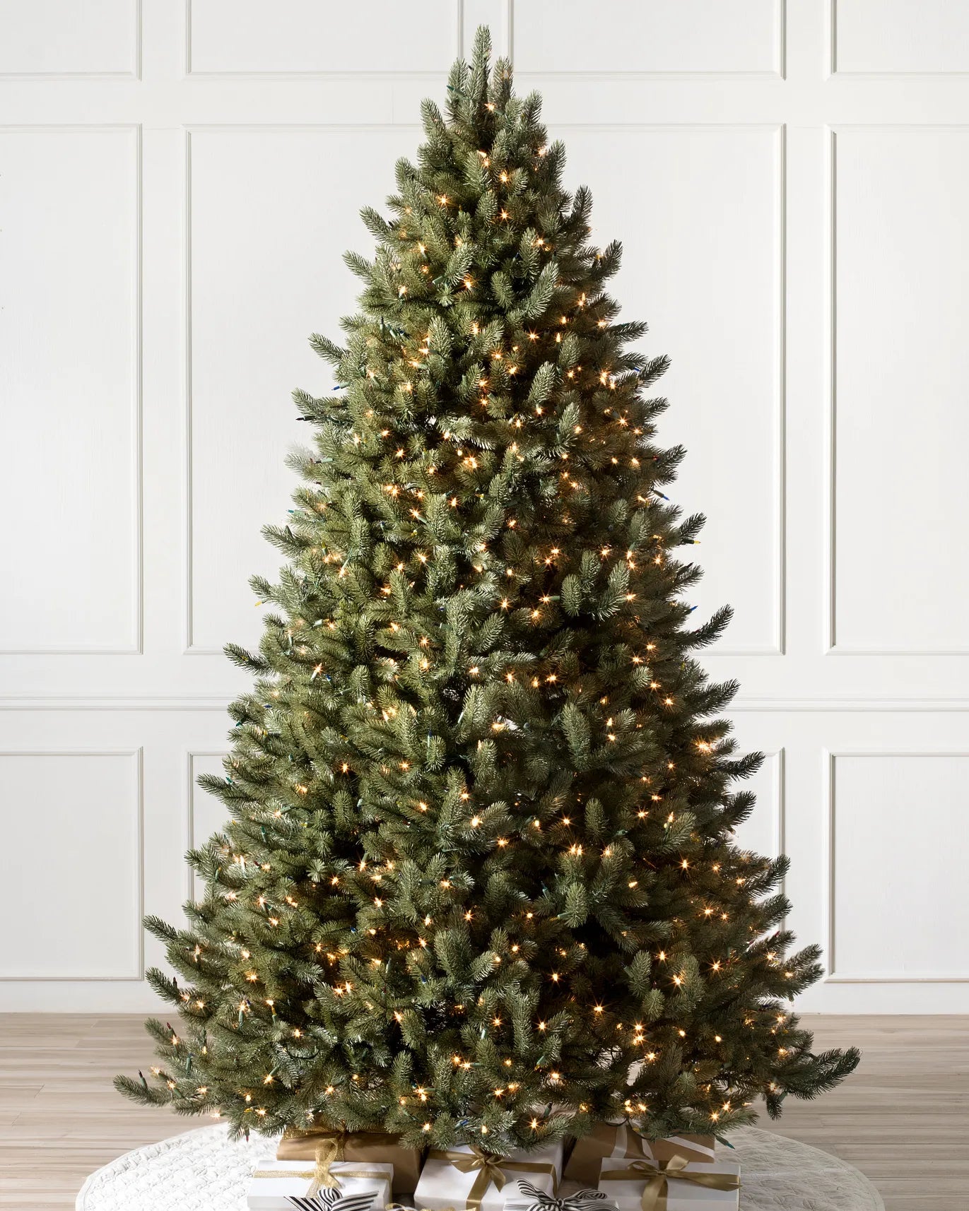 Árvore de Natal Vermont White Spruce com LED