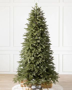 Árvore de Natal Stratford Spruce com LED